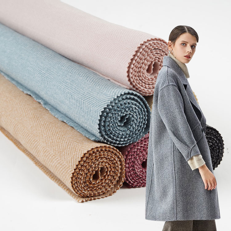 Why Is Middle-Weight Woolen Fabric Becoming a Preferred Choice for Quality Apparel?